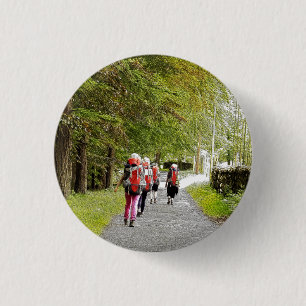 HIKING 3 CM ROUND BADGE