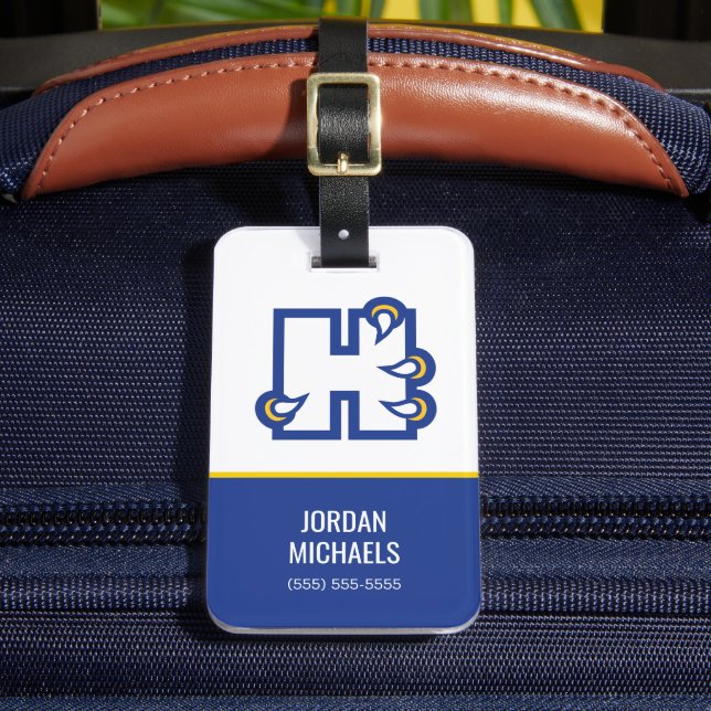Hilbert College H Luggage Tag (Front Insitu 2)