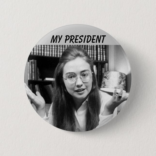 HILLARY CLINTON FOR PRESIDENT 6 CM ROUND BADGE (Front)