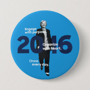 Hillary (Drone every day) 7.5 Cm Round Badge
