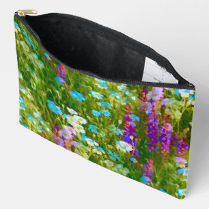 Hillside Heaven Accessory Pouch
