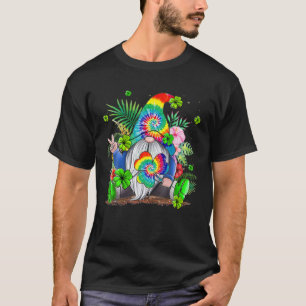 Hippie Gnomes Tie Dye Hippie Clover St Patricks Da T-Shirt