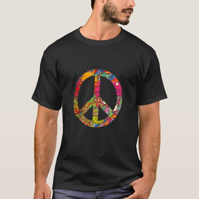 Hippie   Groovy Psychedelic Woodstock Bohemian Pea T-Shirt (Front)