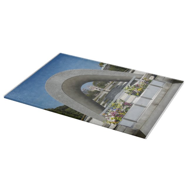 Hiroshima Memorial Cenotaph Cutting Board (Corner)