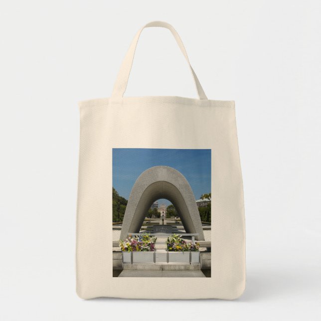 Hiroshima Memorial Cenotaph Tote Bag (Front)