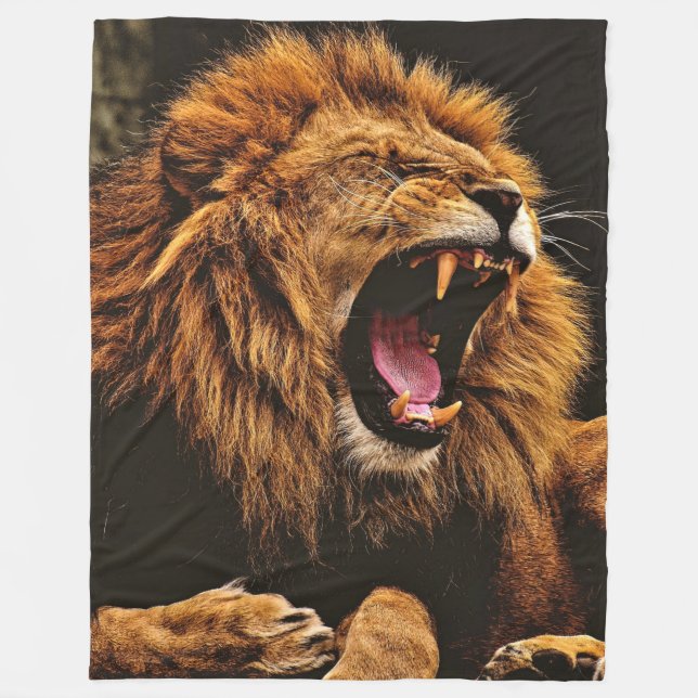 HIS MAJESTY ROARS FLEECE BLANKET (Front)