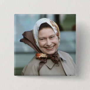 HM Queen Elizabeth II-Windsor 1983 15 Cm Square Badge
