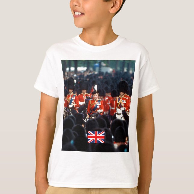 HM The Queen Elizabeth II Prince Philip London T-Shirt (Front)