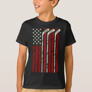 Hockey American Flag Hockey Us Flag Player Ice Fun T-Shirt