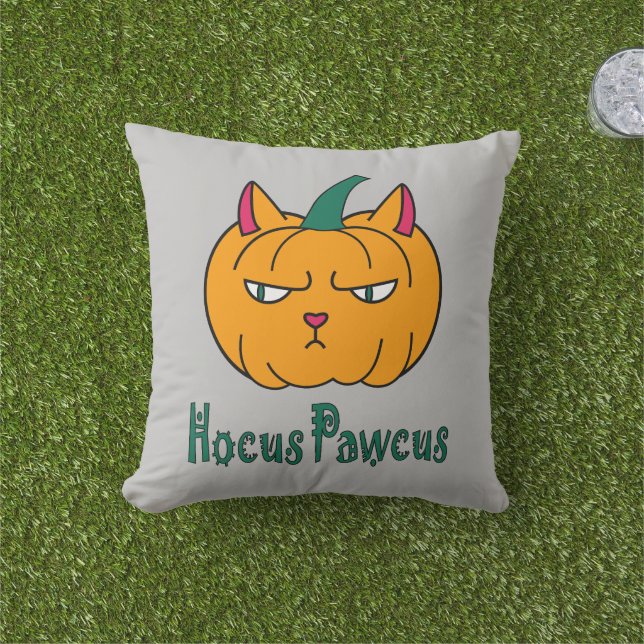 Hocus pawcus Halloween pumpkin ginger cat magic Cushion (Grass)