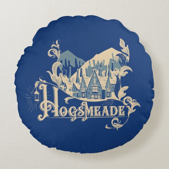HOGSMEADE™ Vintage Village Graphic Round Cushion (Front)