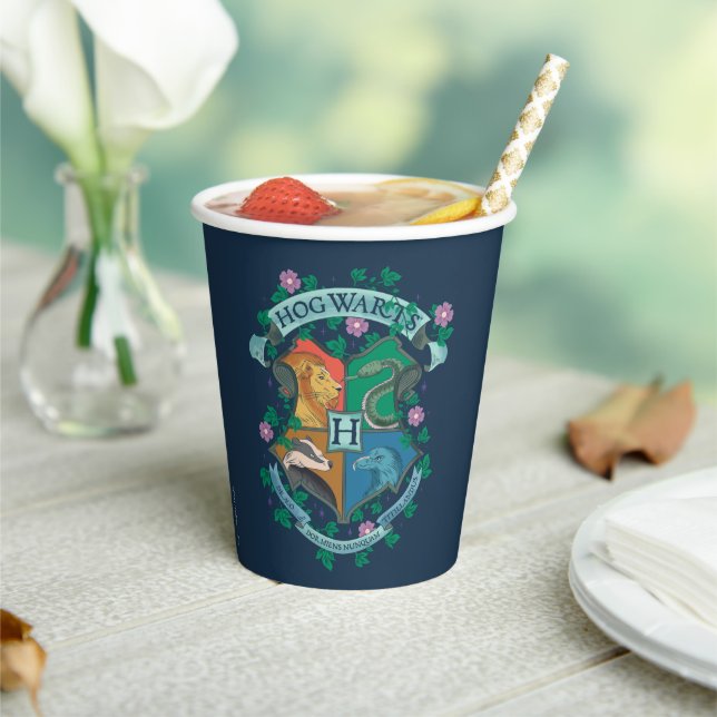 HOGWARTS™ Floral Crest Paper Cups (Insitu)