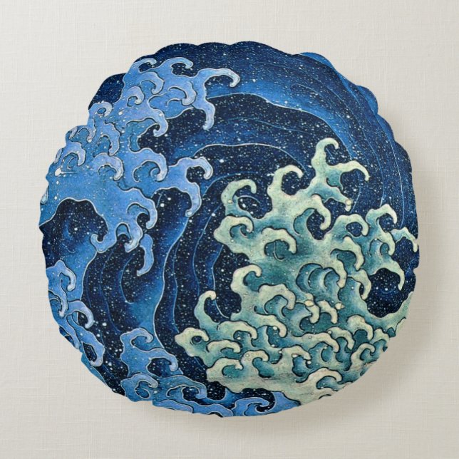 Hokusai Feminine Wave Vintage Ocean  Round Cushion (Front)