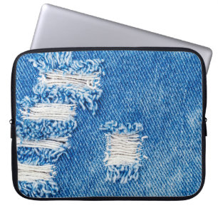 Hole on Denim Jeans. Ripped Destroyed Torn Blue je Laptop Sleeve