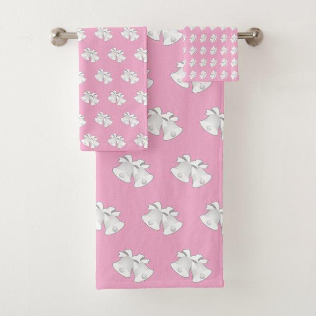 Holiday Bells Repeat Wedding Pink    Bath Towel Set (Insitu)