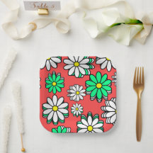 Holiday Bloom: Festive Red & Green Paper Plates