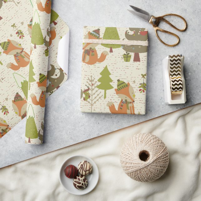Holiday Country Woodland Fox Christmas Wrapping Paper (Crafts)
