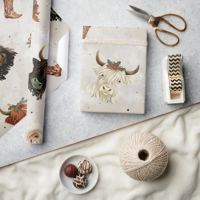 Holiday Highland Cows - Wrapping Wrapping Paper (Crafts)