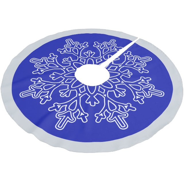 Holiday Snowflake Tree Skirt (Angled)