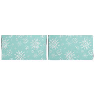 Holiday Snowflakes Pillowcase Set
