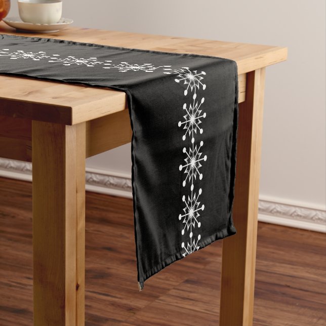 Holiday Table Runner-Snowflakes Short Table Runner (In Situ)