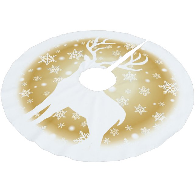 Holiday Tree Skirt Deer (Angled)