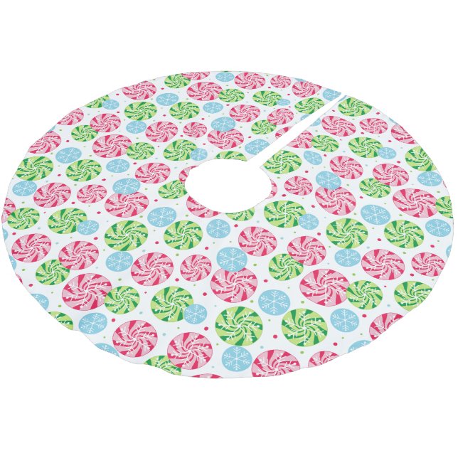 Holiday Tree Skirt Snowflakes (Angled)