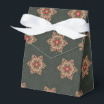 Holly Star Green Favour Box<br><div class="desc">This festive and elegant pattern adds an old-world charm to your holiday decorations. The holly-ringed star is reminiscent of a Celtic design. The background has a subtle design of nature and leaf-inspired snowflakes. The colours and holly artwork in this design coordinate with all the pieces in the "Yuletide Blessings" collection....</div>