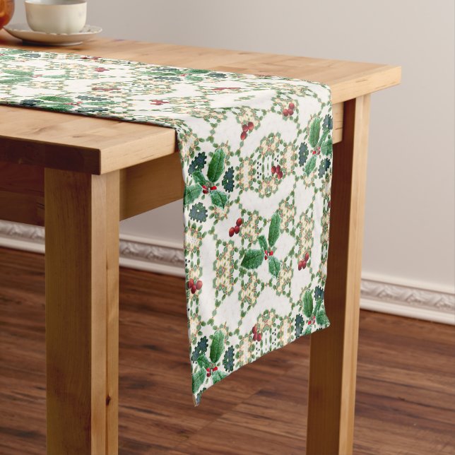 Holly time long table runner (In Situ)