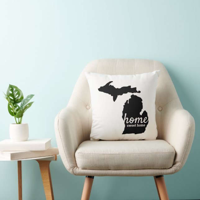 Home Sweet Home Michigan Silhouette Cushion (Chair)