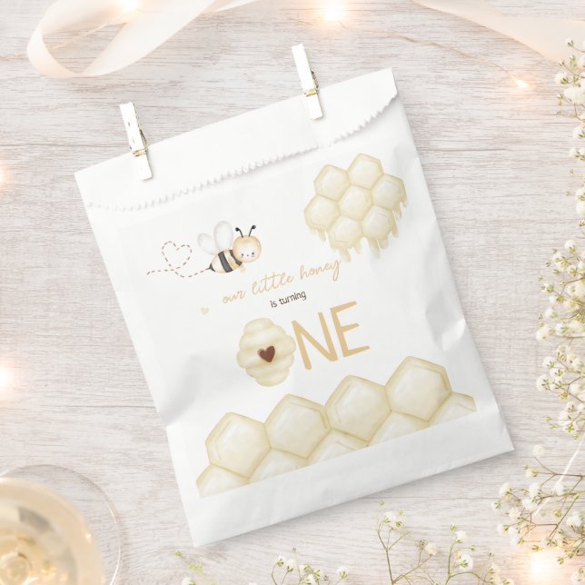 Honey Bee 1st Birthday  Favour Bags (Clipped)
