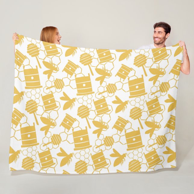 Honey Bee Fleece Blanket (In Situ)