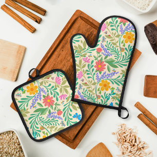 Honey Bee, Ladybug, Butterfly, Dragonfly & Flowers Oven Mitt & Pot Holder Set