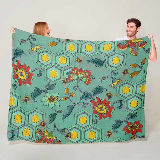HONEY BEES,BEEHIVES,SPRING FLOWERS BEEKEEPER Green Fleece Blanket (In Situ)