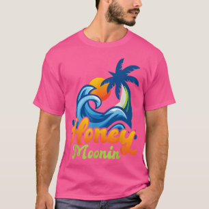 Honey Moonin Beach Honeymoon Just Married Bride an T-Shirt