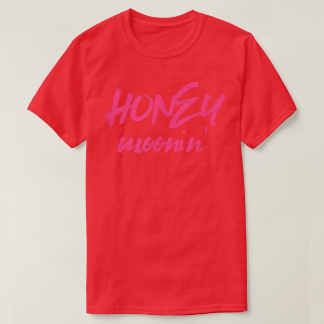 Honey MooninMarried Couple Cool Pink Honeymoon Vac T-Shirt (Design Front)