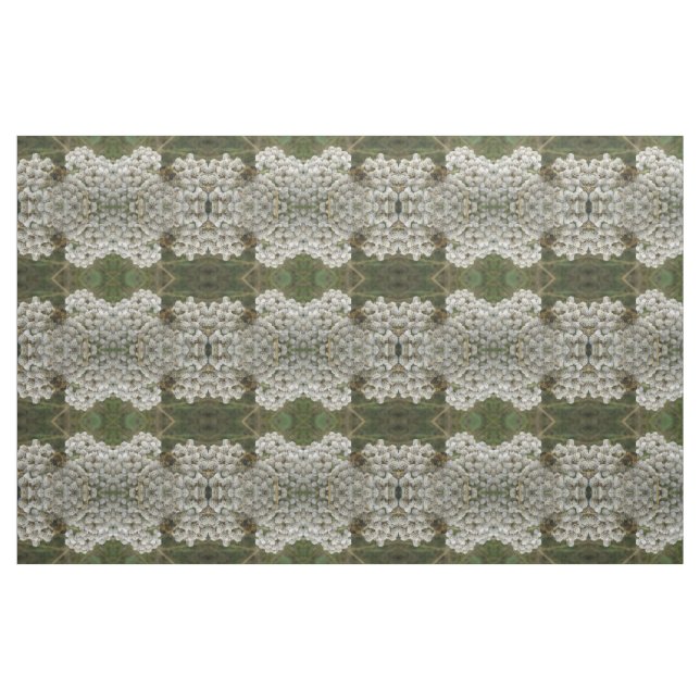 Honeybee and Flowers Patterned Animal Fabric (Fat Quarter)