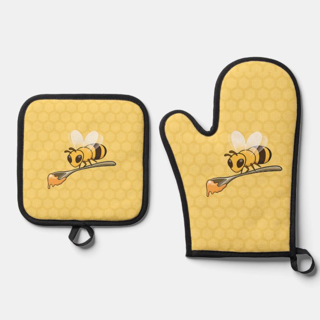 Honeybee with spoon of honey oven mitt & pot holder set (Front)