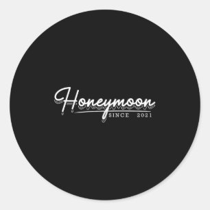 Honeymoon Shirt Bride Groom Couple Wedding 2021 Classic Round Sticker