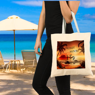 25 Beautiful Beach Bags For Your Honeymoon and Beyond