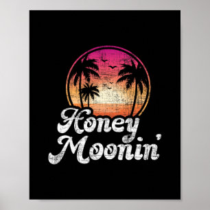 Honeymoonin' - Vintage Sunset Honeymoon Vacation M Poster