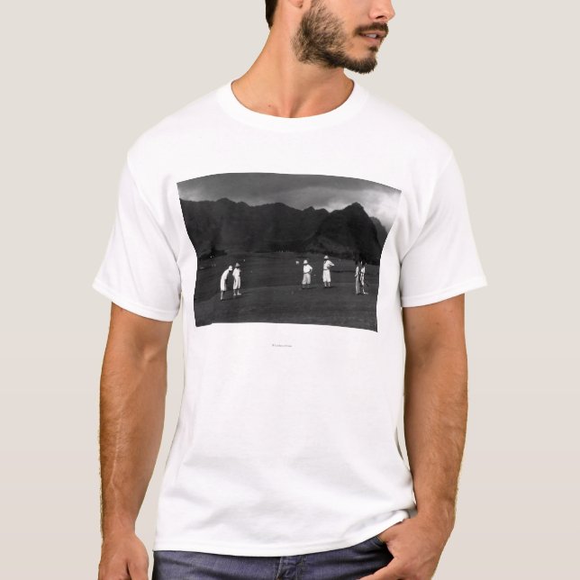 Honolulu, Hawaii - Golfers Playing at Country T-Shirt (Front)