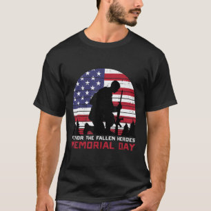 Honour The Fallen Heroes Memorial Day US Flag Men  T-Shirt