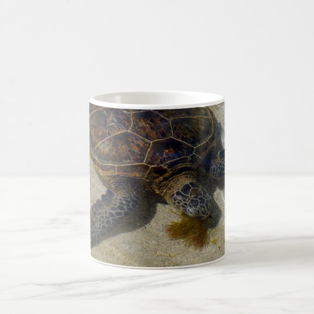 Honu Eating Limu Coffee Mug (Center)