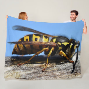 HORNET FLEECE BLANKET