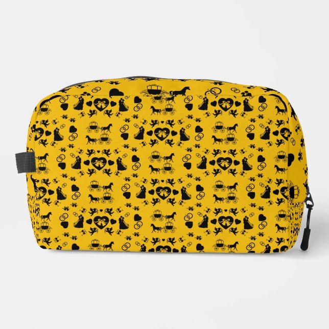 Horse And Cart Romantic Wedding Dopp Kit (Front)