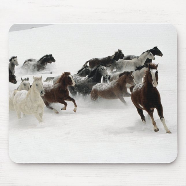 Horses in the snow mouse mat (Front)
