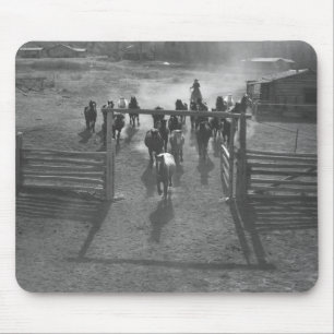 Horses into the corral mouse mat