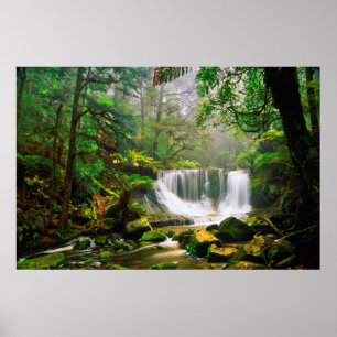 Horseshoe Falls Surrounded by Rainforest Poster