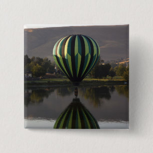 Hot air balloon over the Yakima River 2 15 Cm Square Badge